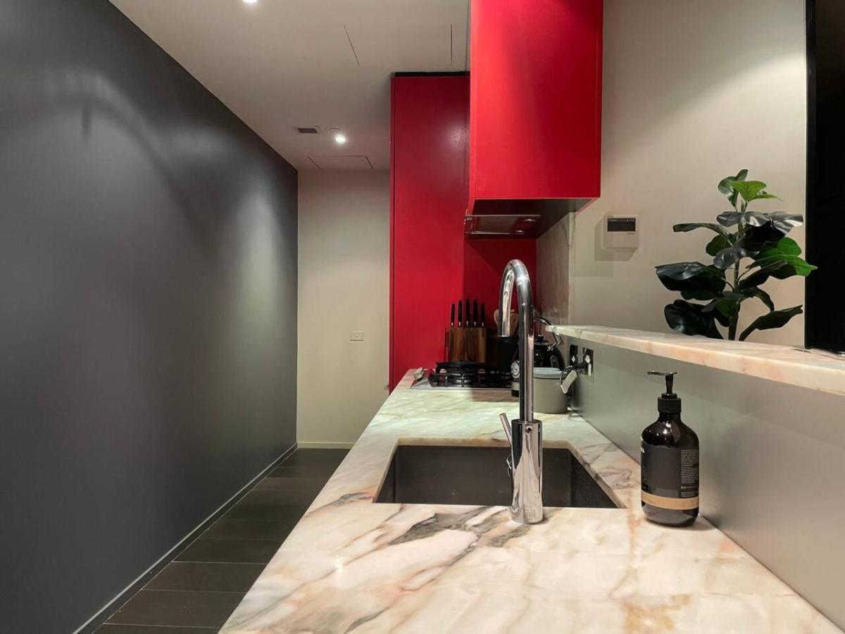 Luxury In Popular Newacton Precinct-city * Canberra